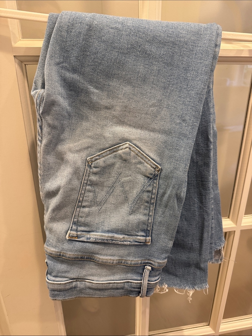 Mother Insider Crop Step Fray Women’s Jean Size 31